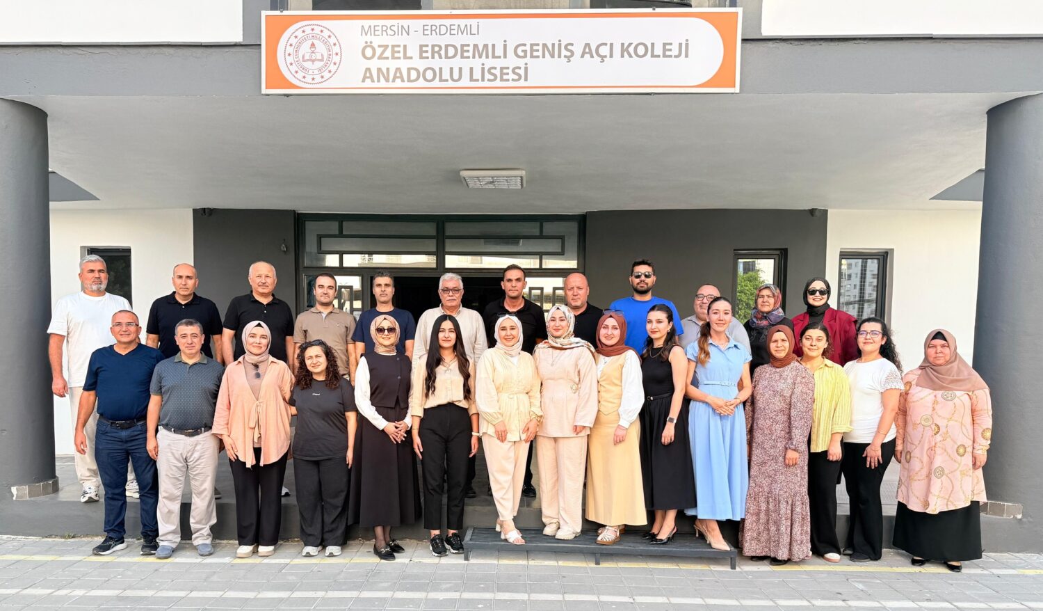 Geniş A&ccedil;ı Koleji